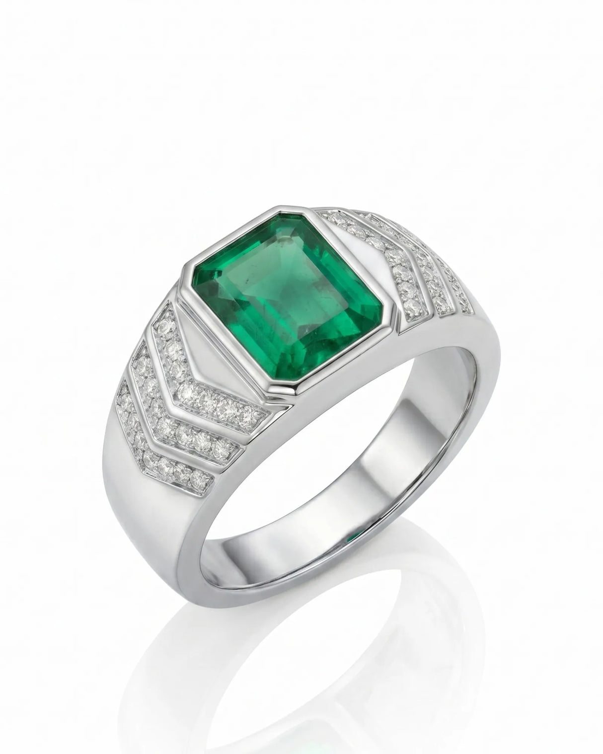 Men’s emerald ring with emerald-cut center stone and pavé diamond shoulders in 18K white gold | SARATTI