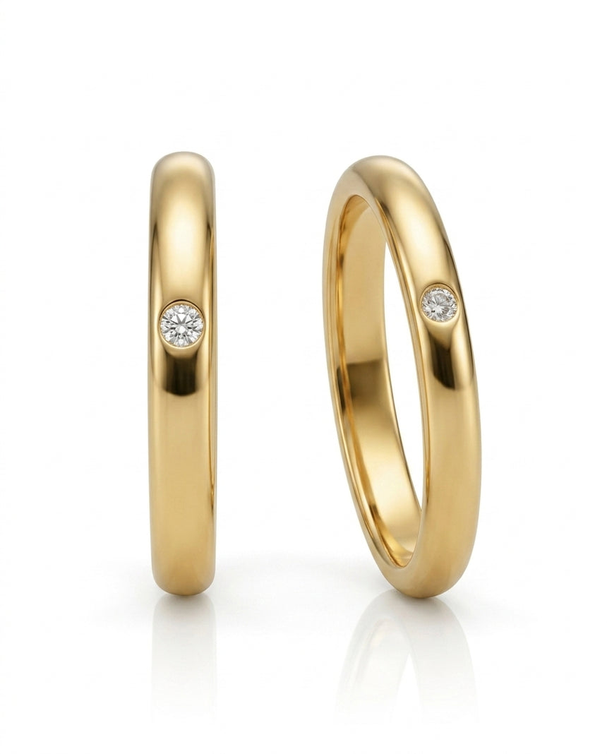 Minimal bezel set natural diamond ring in 18K Yellow Gold | SARATTI
