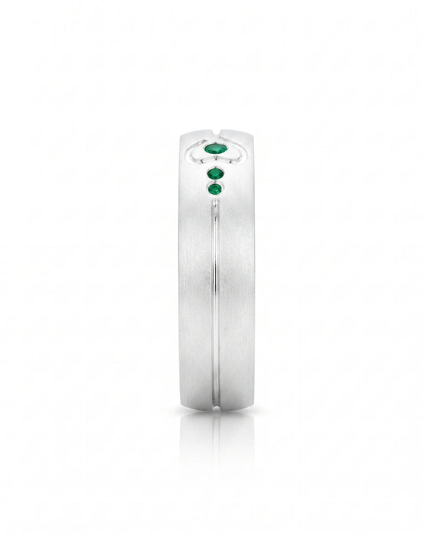 Modern emerald wide band ring in platinum | SARATTI