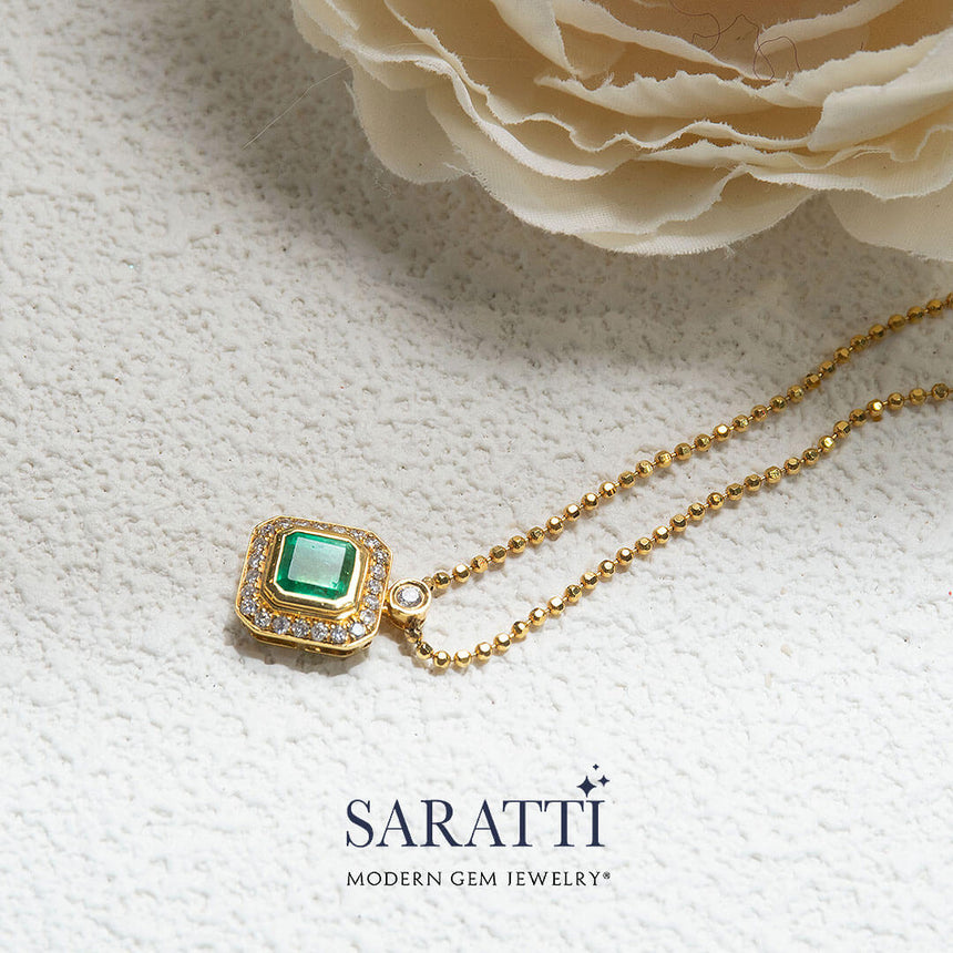 natural octagonal emerald necklace | Saratti