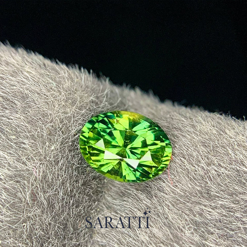 Natural teal sapphire oval modified brilliant 1.26ct | SARATTI