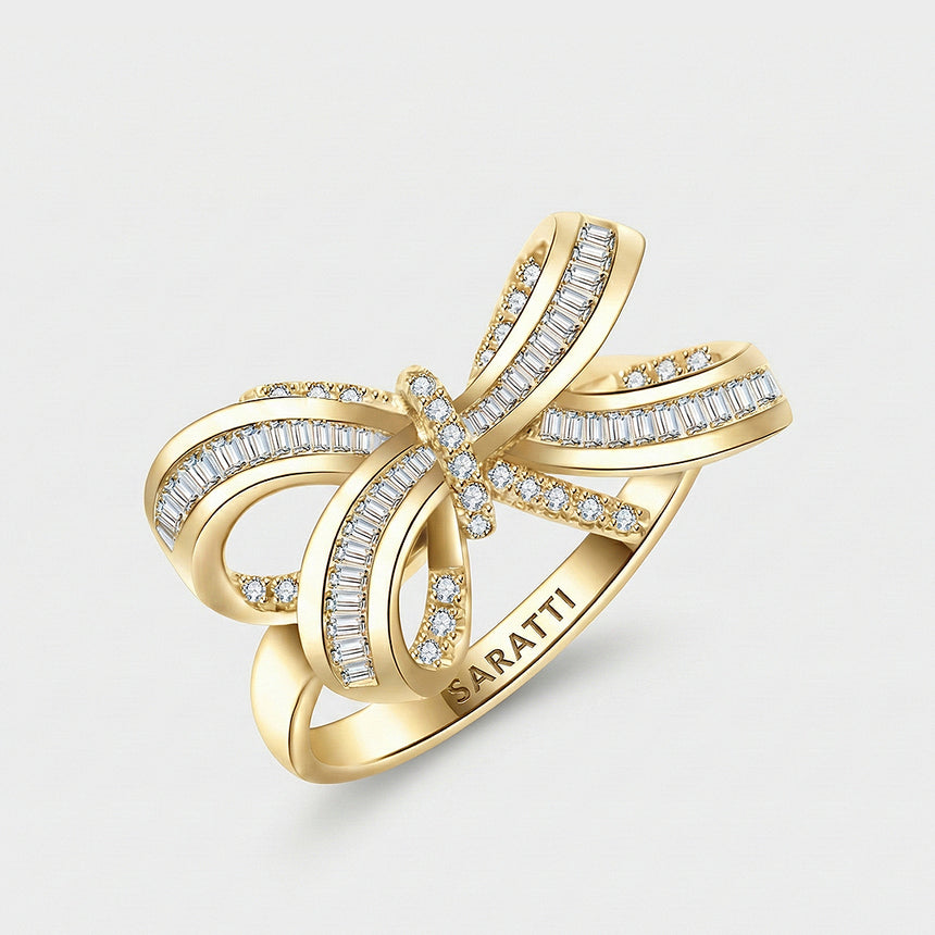 18k Yellow gold Baguette ring on grey background | SARATTI