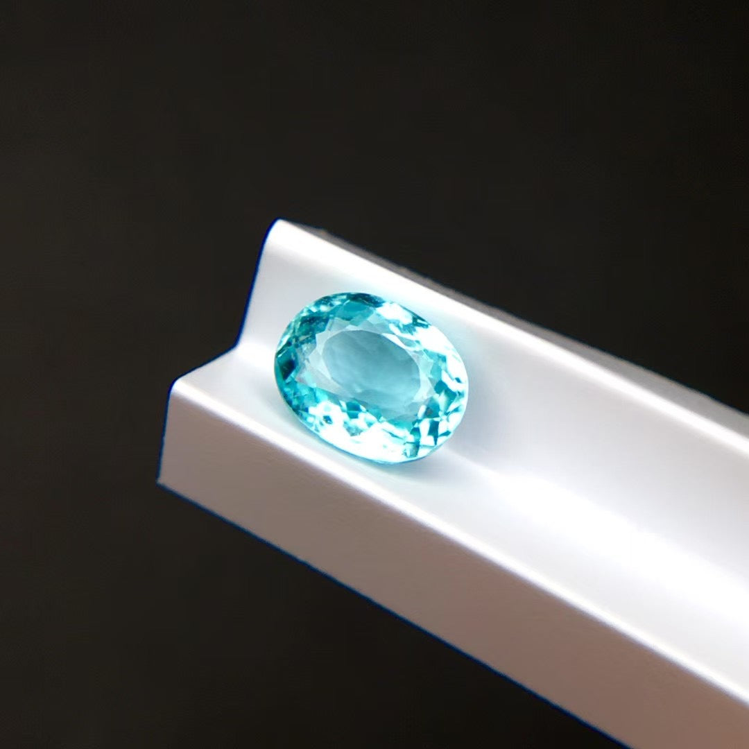 Oval Paraiba Tourmaline Gemstone with AIGS Certificate - SARATTI