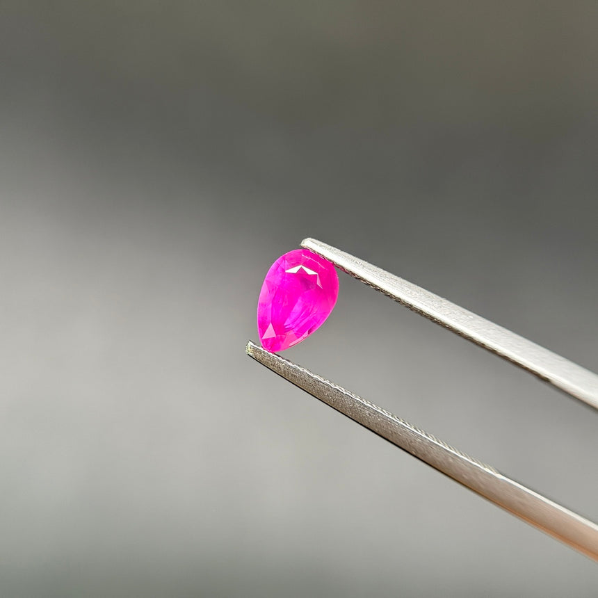 Purplish Red Pear Loose Ruby Gem | Saratti