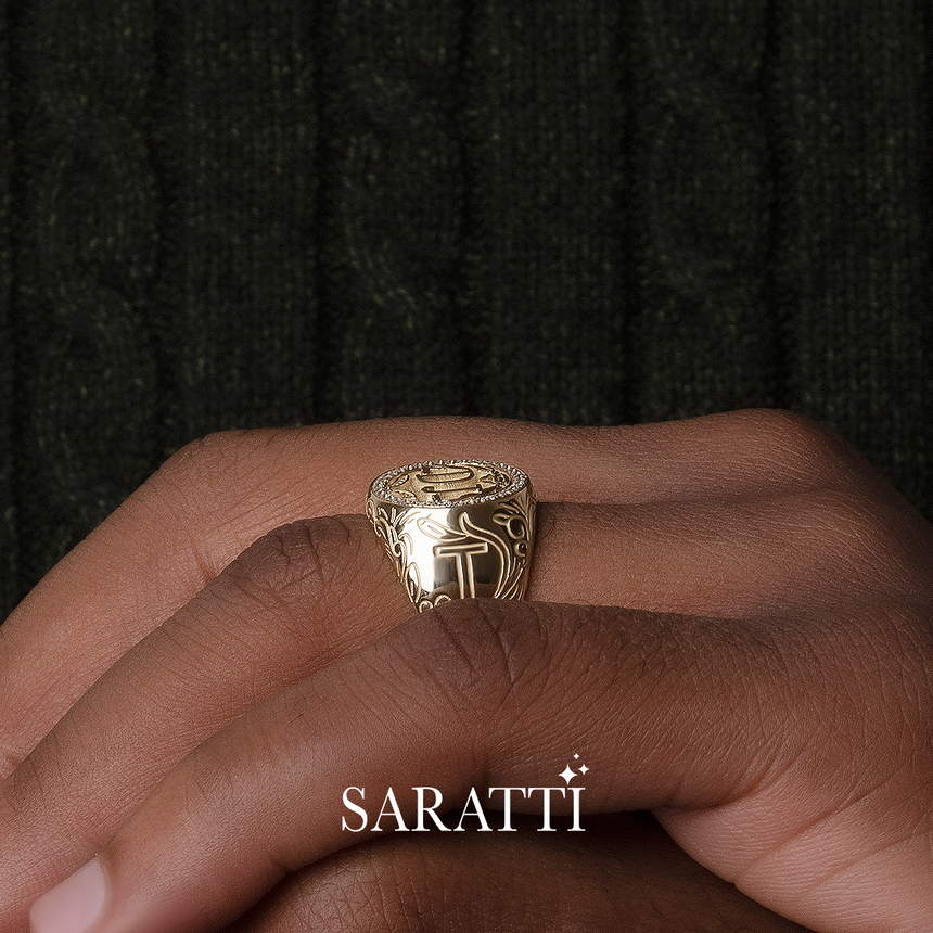 Regalia D’Oro II bespoke gold signet ring with luxury detailing | SARATTI