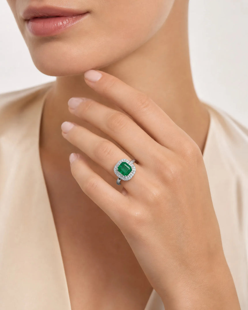 Regent Frame emerald and natural diamond heirloom ring in platinum | SARATTI