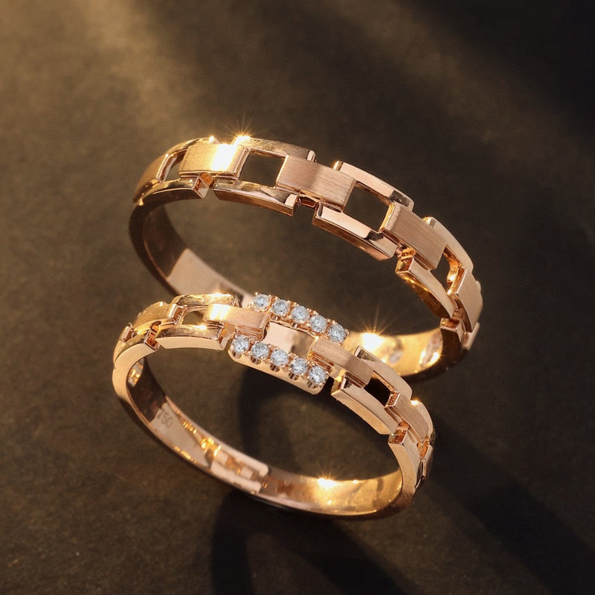 Infinity Link: His & Hers 18K Gold Wedding Band Set