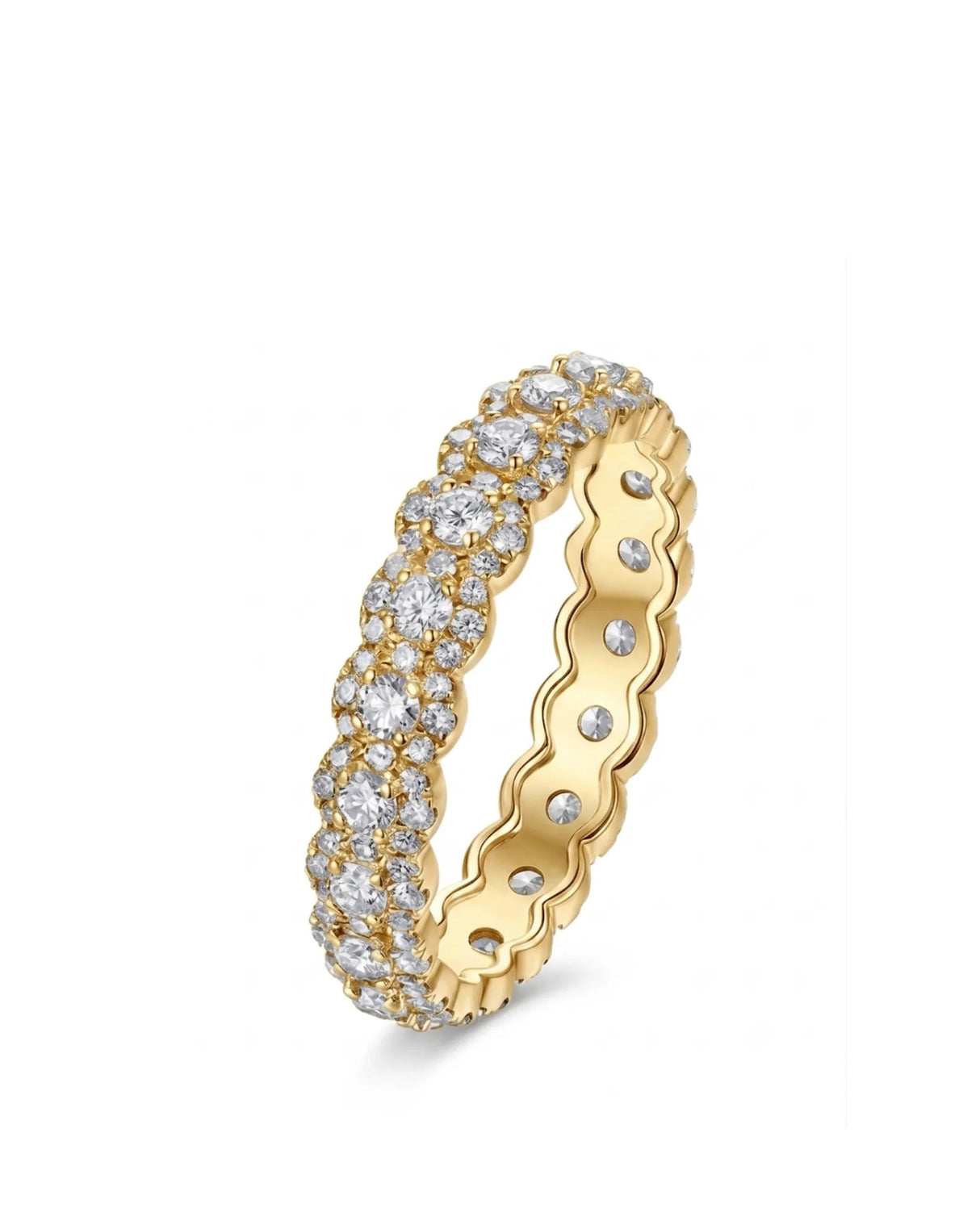 Round diamond eternity ring with clustered accent diamonds in 18K yellow gold for timeless bridal style | SARATTI