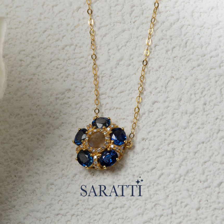 Close up shot of the Etoile Zafiro Blue Sapphire Pendant | Saratti Fine Jewelry