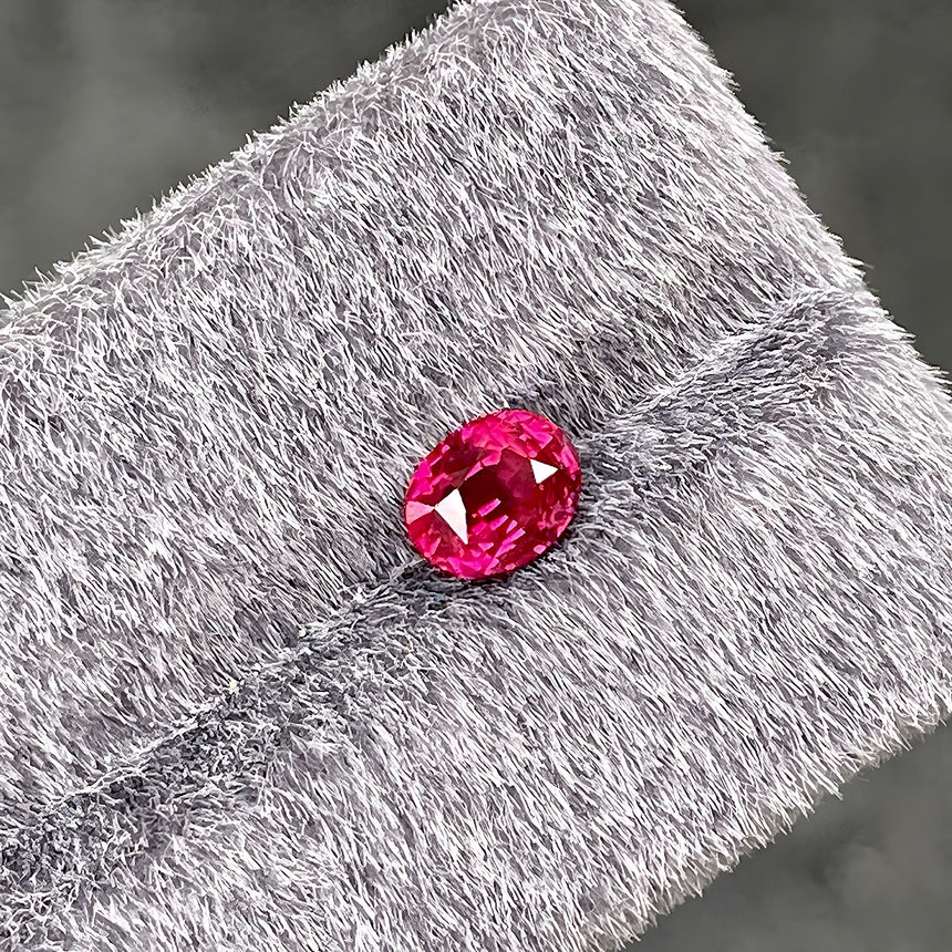 Ruby Gemstones in Oval Shape | Saratti JEwelry