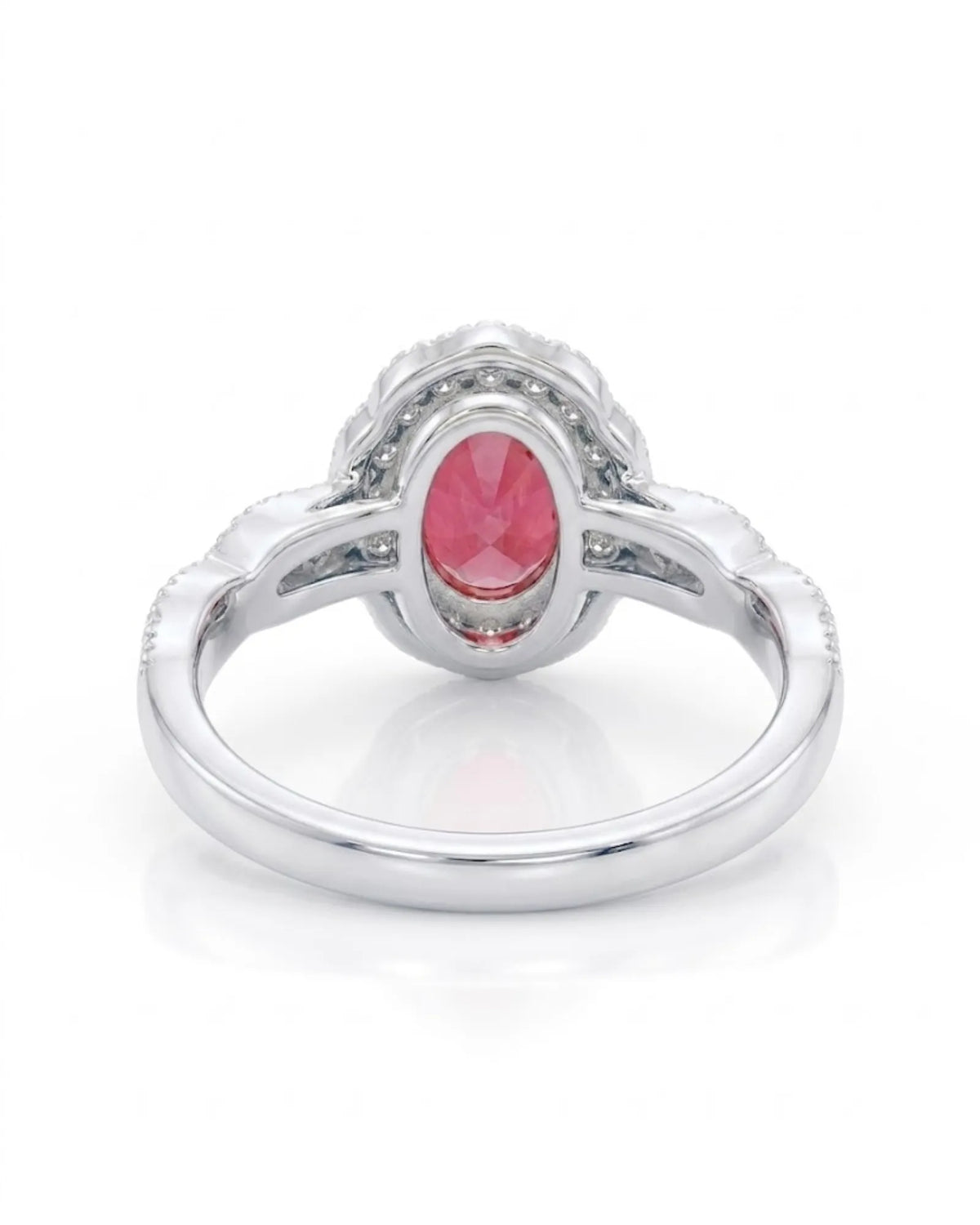 Ruby centerpiece ring diamond halo 18K white gold | SARATTI