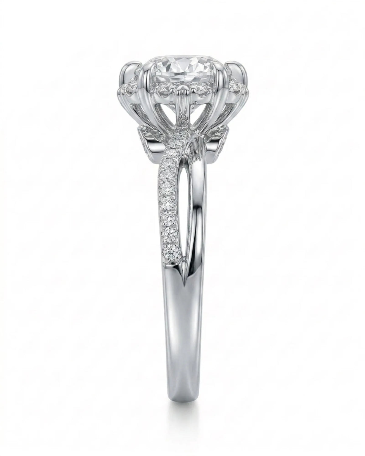 Merida – Sweet Serenity Natural Round Diamond Floral Halo Ring