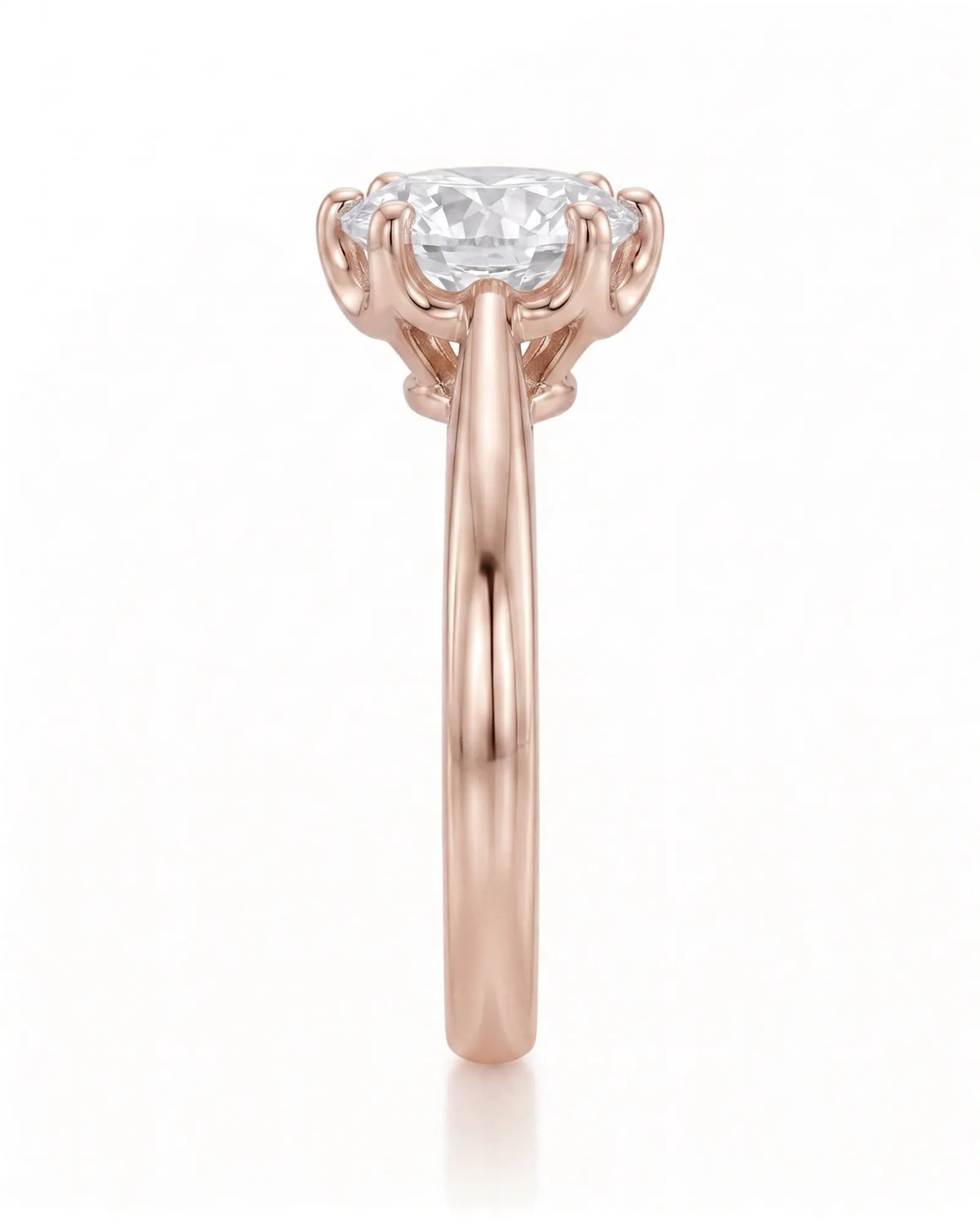 Becky – Natural Round Diamond Solitaire Ring