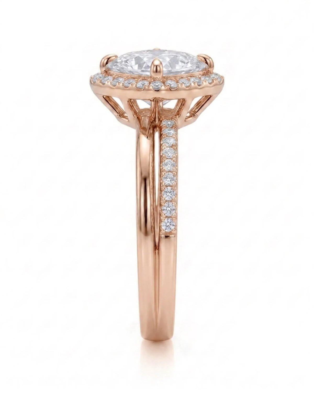 Renea – Majestic Grace Natural Round Diamond Two-Tone Halo Ring