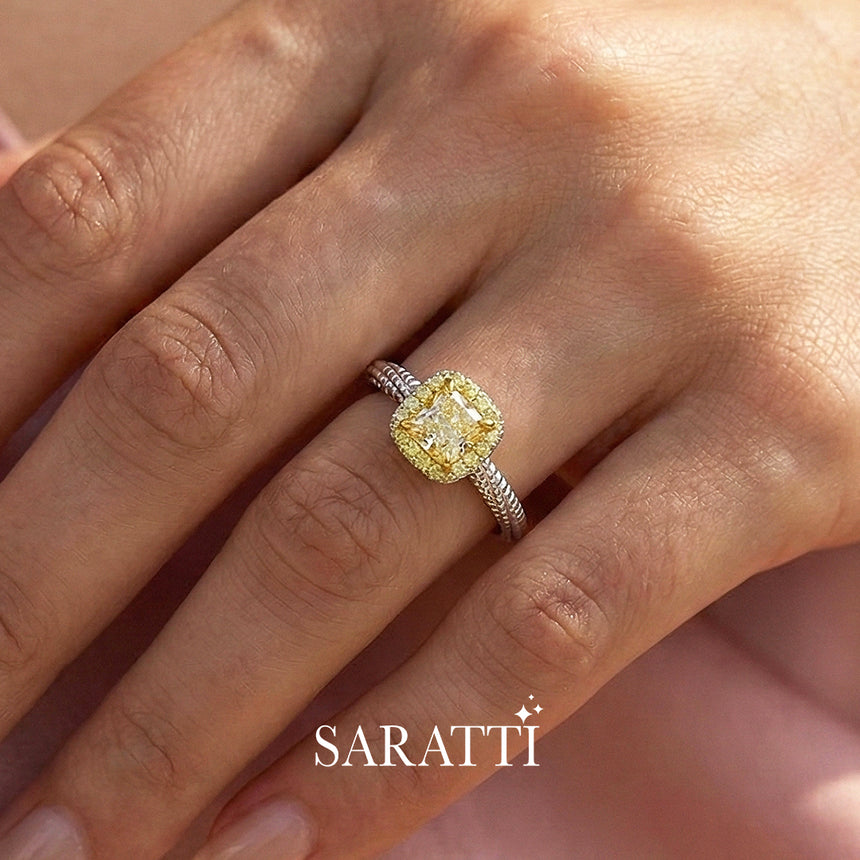 18K White Gold Ring on model | SARATTI