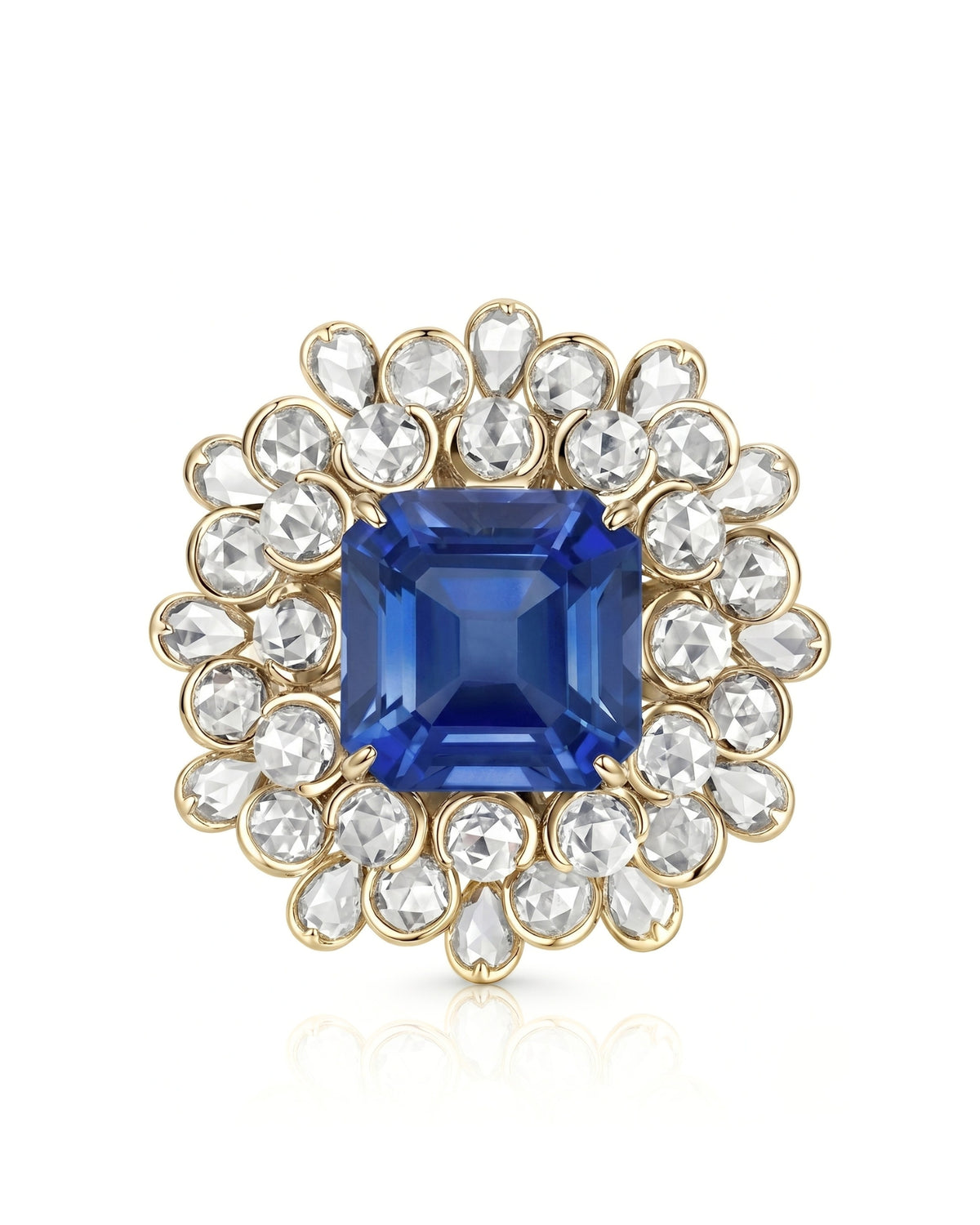 Sapphire and diamond gift ring with regal floral design in 18K yellow gold | SARATTI