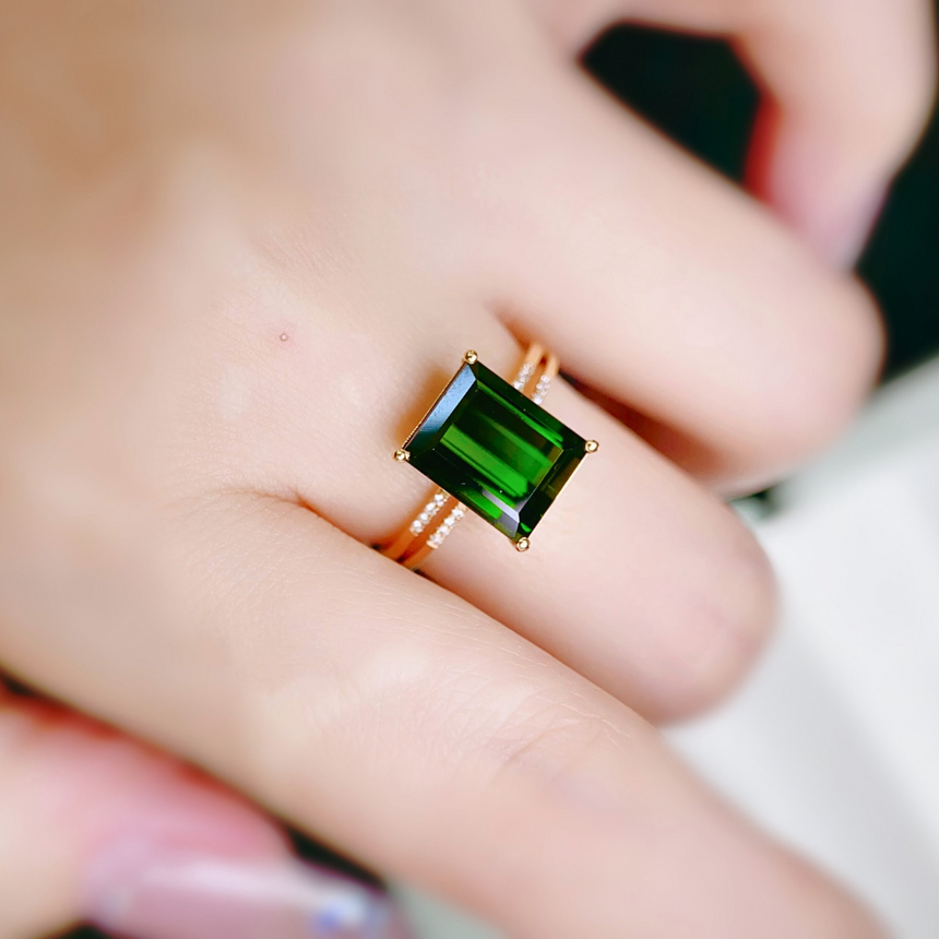 Natural Green Tourmaline 2.15ct Oval Shape 8.4×6.2mm Luxora Green II