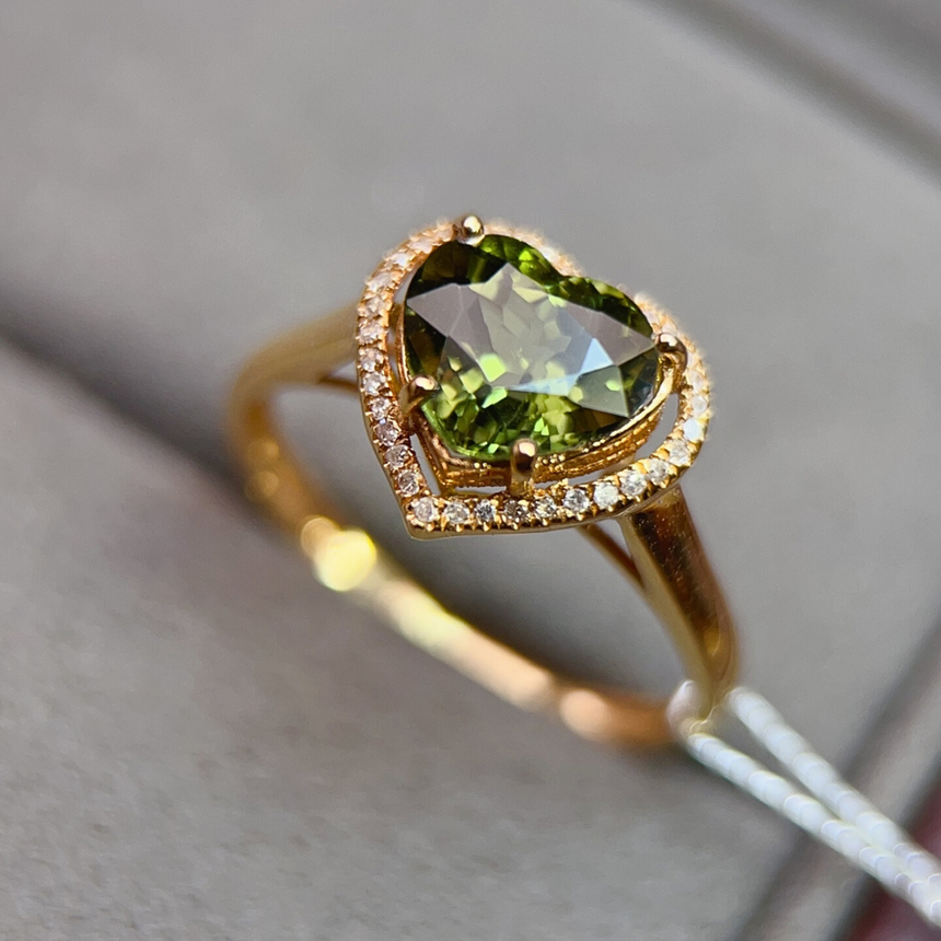 Romantic Heart Tourmaline Ring in Gold