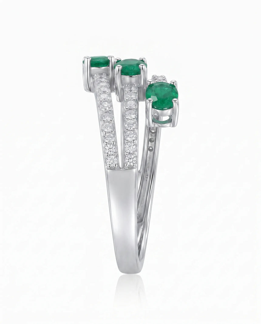 Three oval emerald ring with diamonds in 18K White Gold | SARATTI
