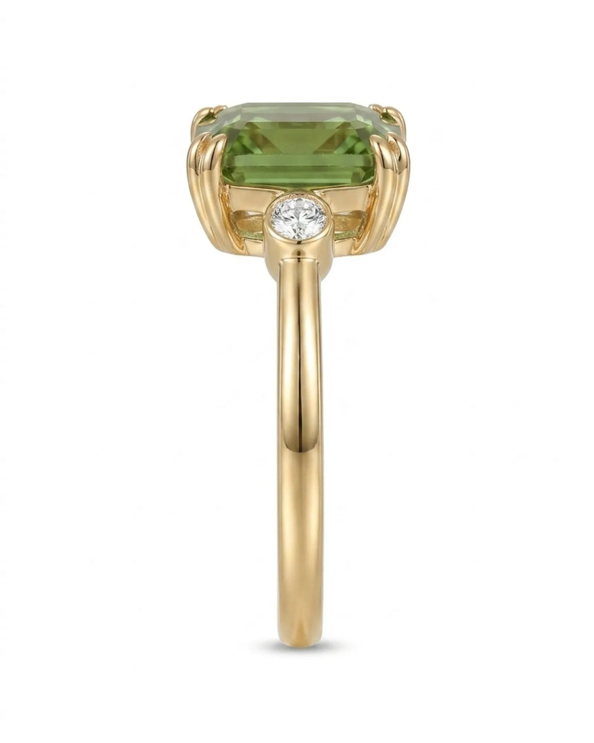 Three stone green tourmaline engagement ring with diamonds in 18K yellow gold | SARATTI