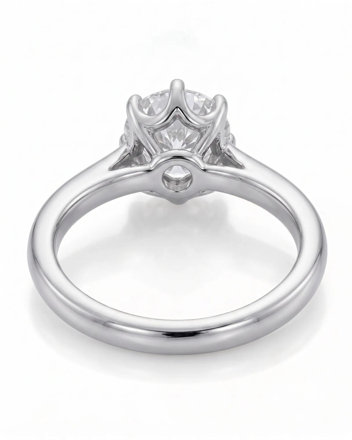 Becky – Natural Round Diamond Solitaire Ring