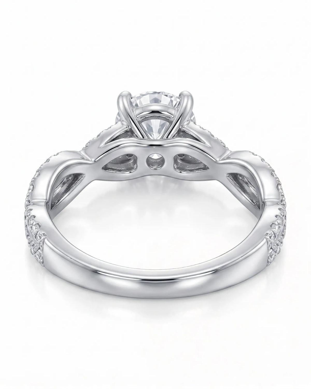 Donna – Natural Round Diamond Twisted-Shank Bridal Set