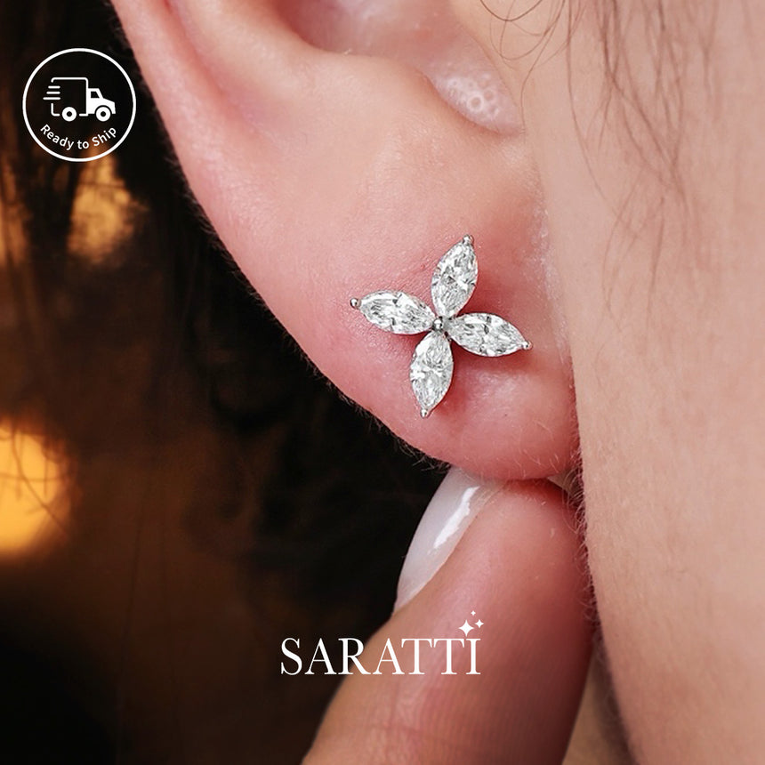 Luxury snowflake necklace in platinum with sparkling lab-grown stones | SARATTI