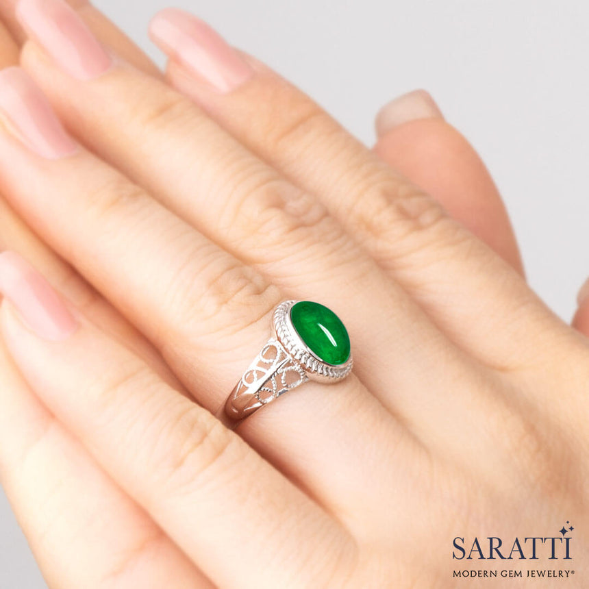 Elegant Bezel Set Natural Emerald Ring | Saratti