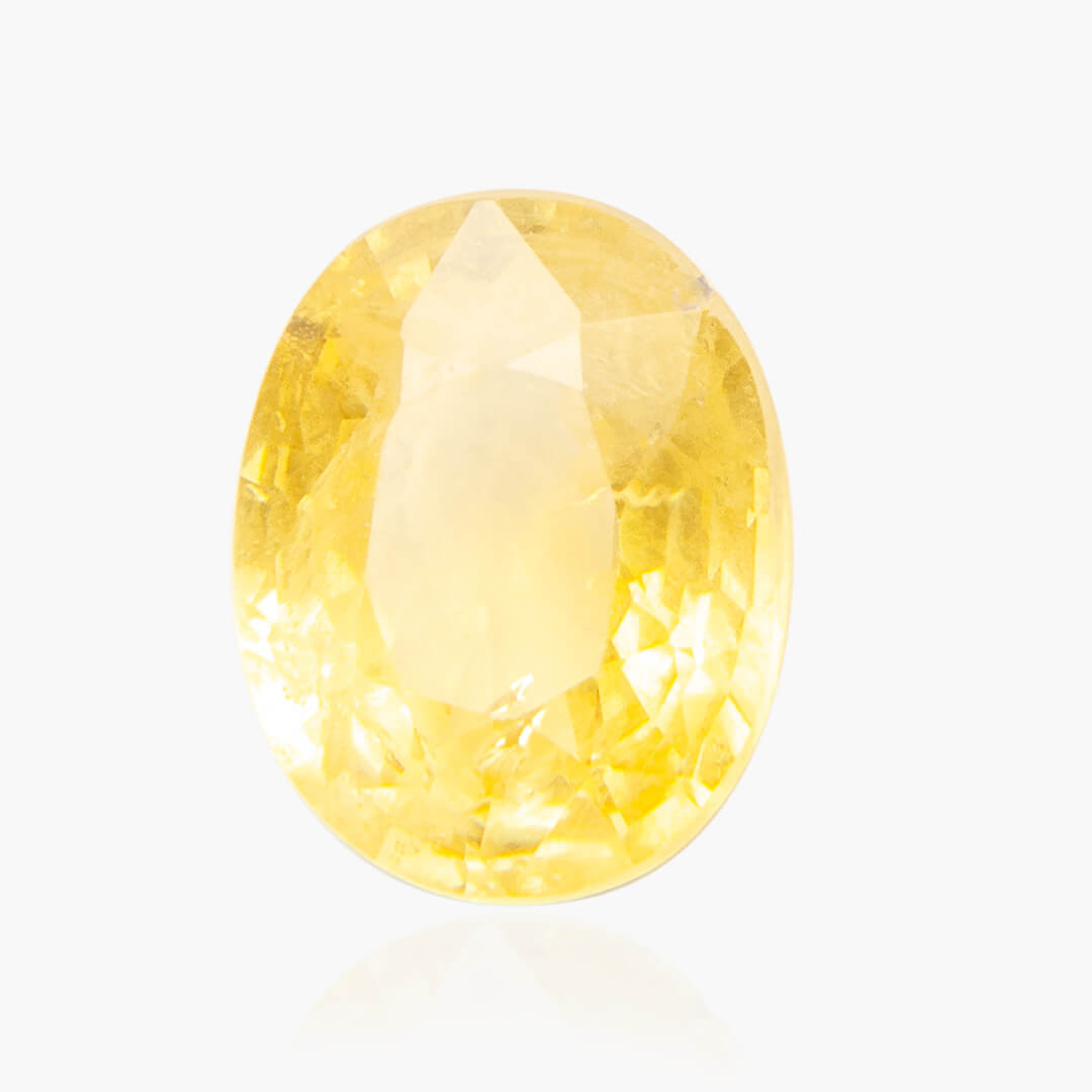Yellow Sapphire Gemstone in Oval Shape weighing 0.73 carats | SARATTI