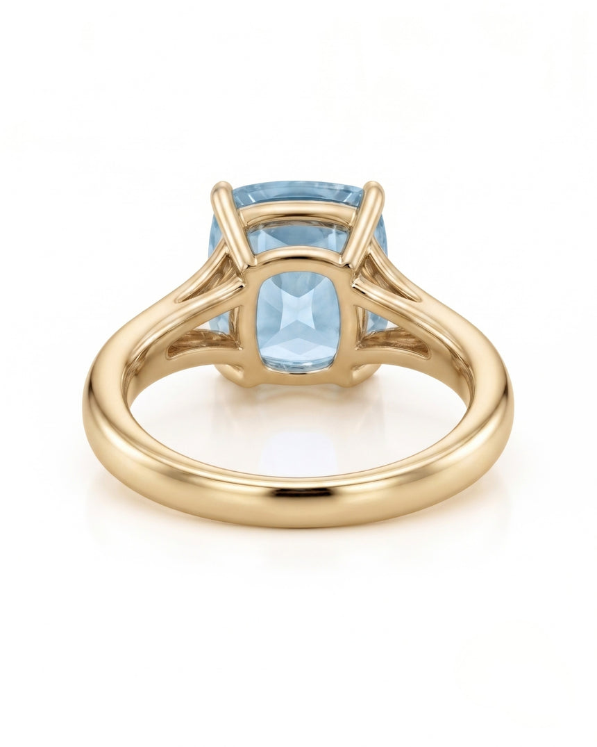 Avenelle cushion cut Aquamarine split-shank ring setting in yellow gold, underside view | SARATTI