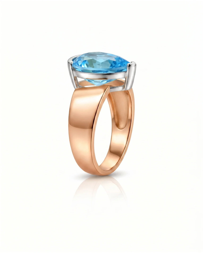 Courant pear-cut Aquamarine sculptural open-band solitaire ring setting in Rose Gold, front view | SARATTI