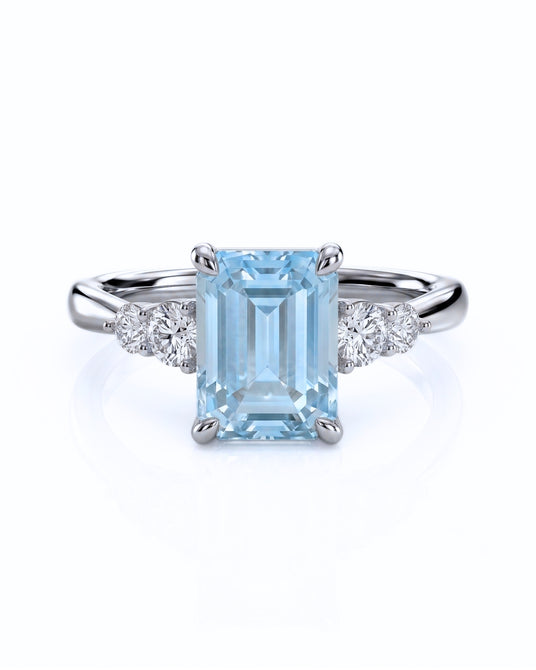 Élané emerald cut Aquamarine diamond accent ring setting in White Gold, front view | SARATTI