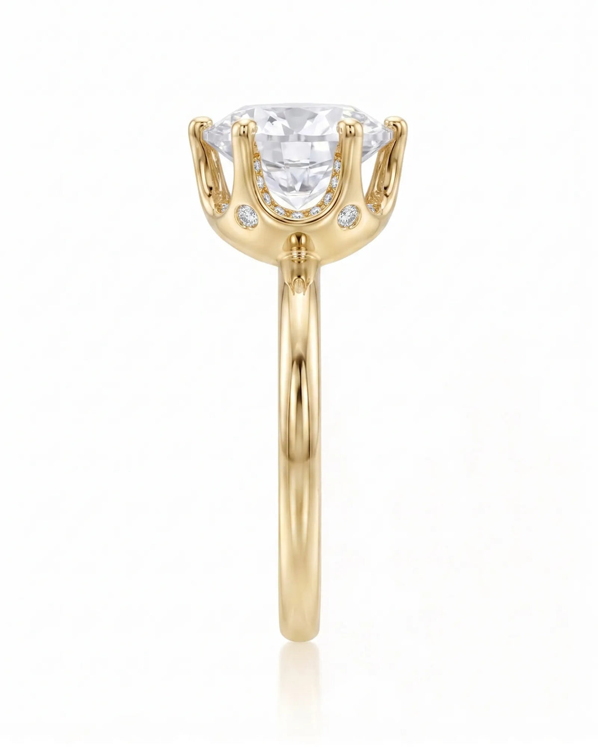 Estelle 1 carat F-colour round natural diamond crown solitaire ring in 18K yellow gold, side profile showing raised open crown basket | SARATTI