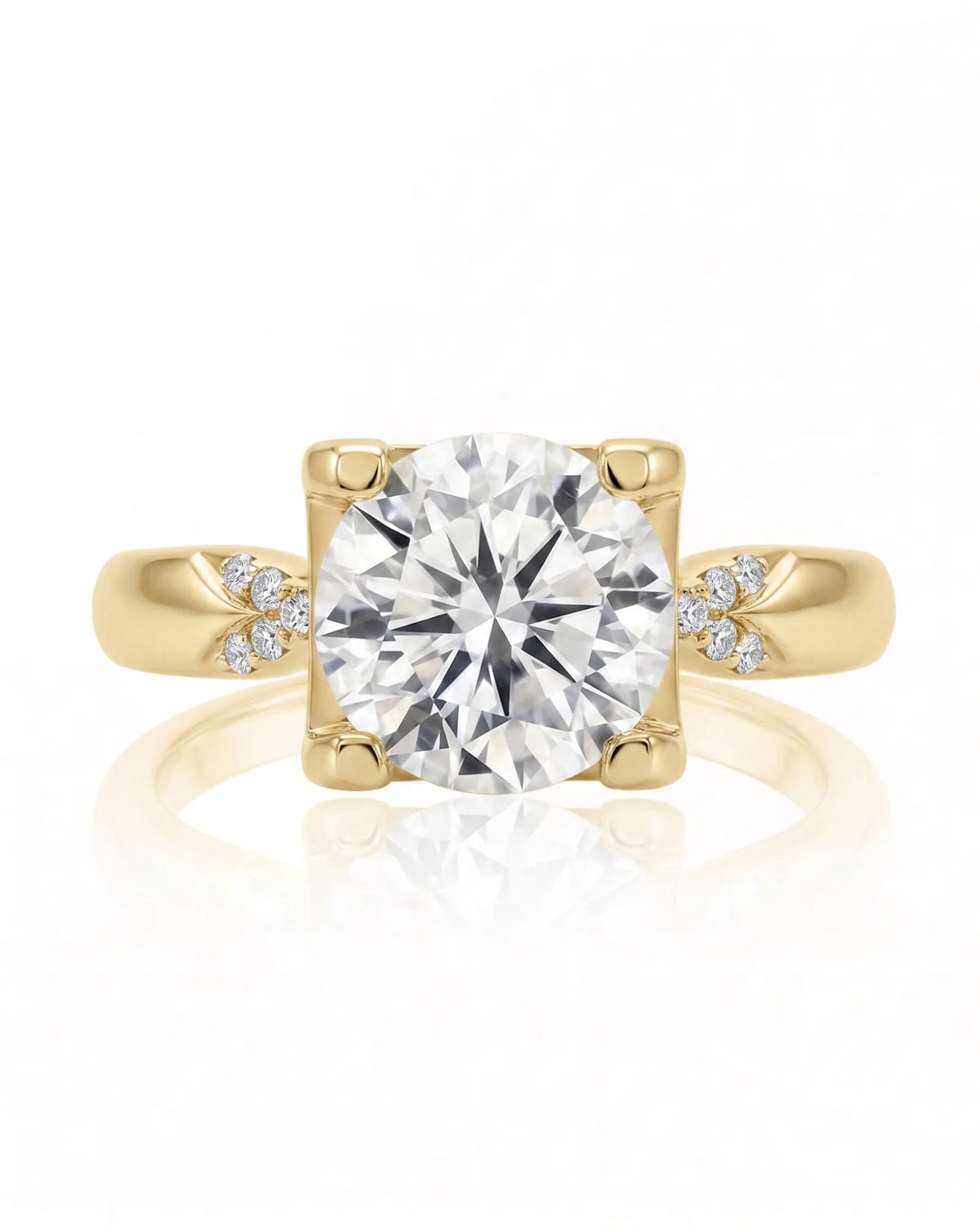 LUNA 1 carat round natural diamond four-prong engagement ring with natural diamond shoulders in 18K yellow gold, front view | SARATTI