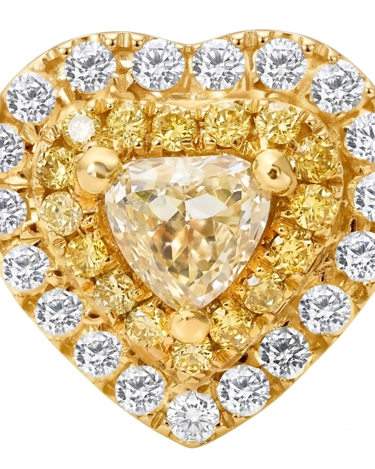 Maureen natural yellow diamond double halo ring in yellow gold, halo close-up | SARATTI