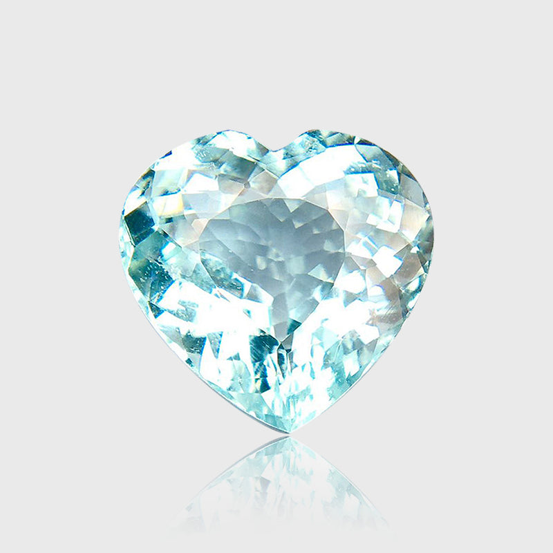 natural paraiba type tourmaline heart neon blue loose gemstone top view | SARATTI