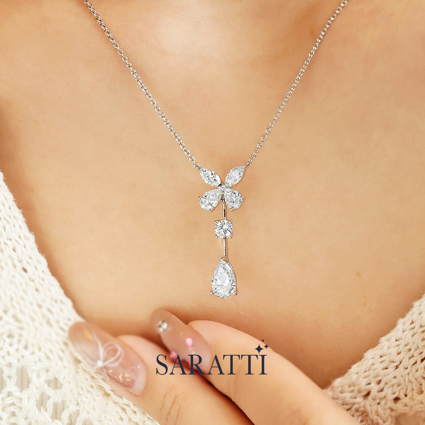 Platinum Petale de Lumière diamond flower necklace | SARATTI