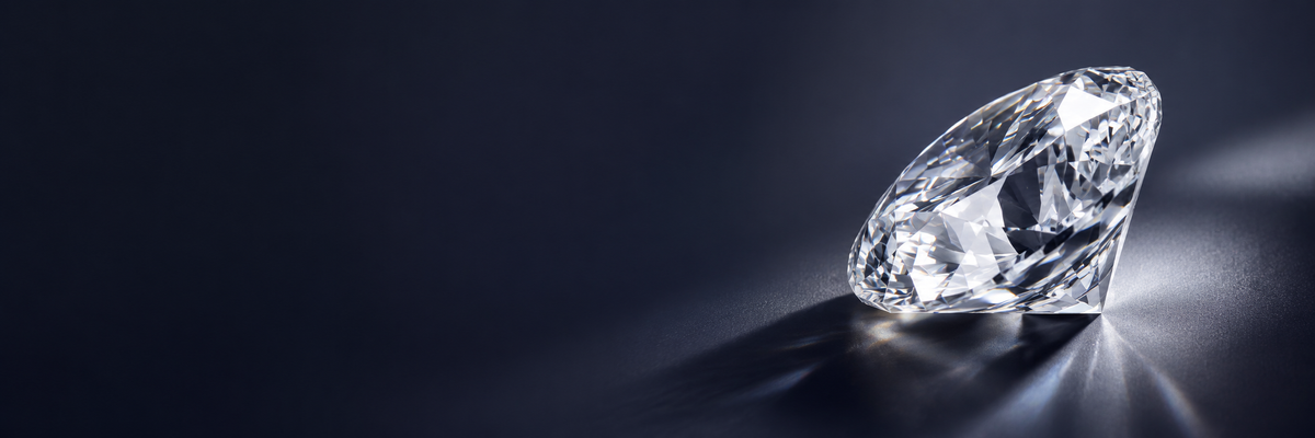 Diamond carat weight guide educational illustration by — SARATTI