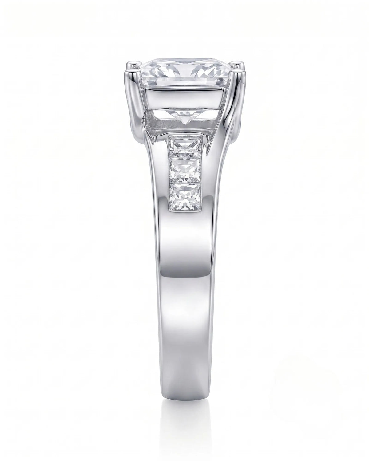 SIENA 1 carat princess-cut natural diamond engagement ring in 18K white gold, side profile showing four-prong crown and sculpted split shank | SARATTI