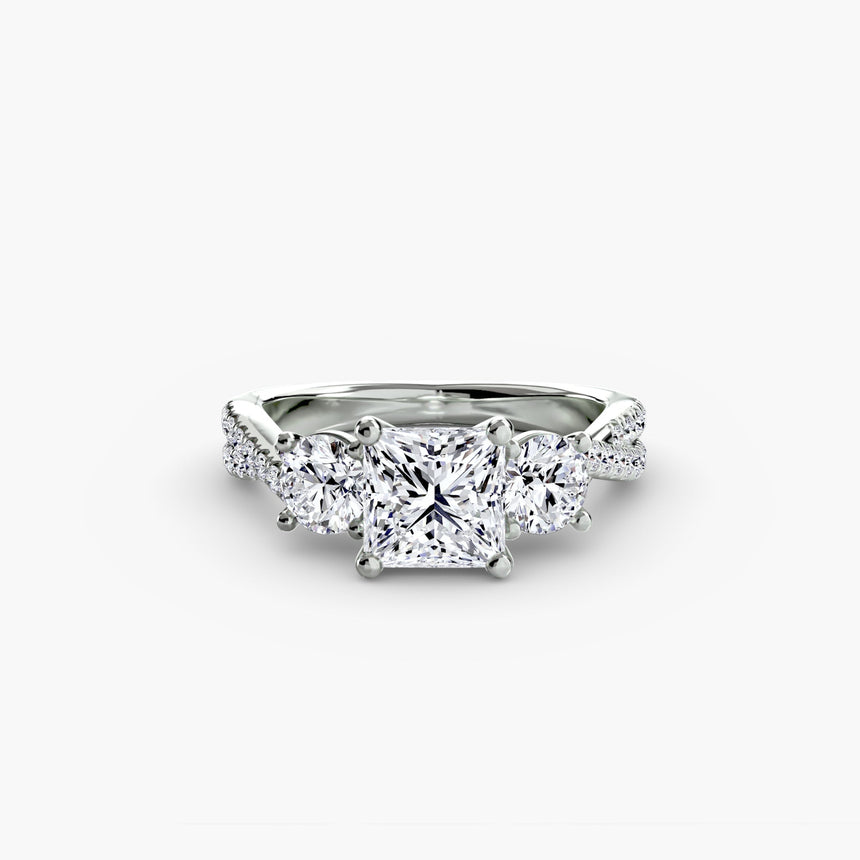 TRILOGIA – Princess Cut Pavé Three-Stone Ring Setting in White Gold | SARATTI