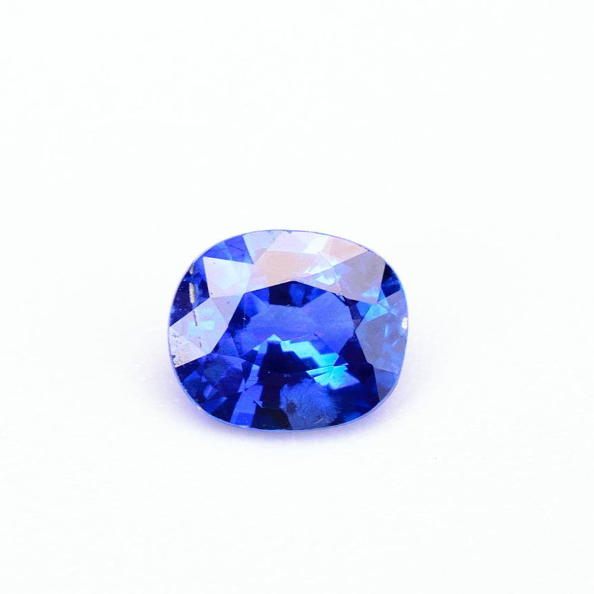 Natural Sapphire Gemstone | Oval Cut Sri Lanka Royal Blue | 0.56 Carat Heated | Custom Jewelry | Modern Gem Jewelry