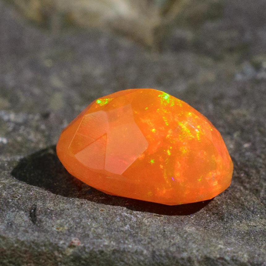 1.63 Carats Natural Fire Opal Gemstone Oval Shape | 6.8mm x 4.3mm - Modern Gem Jewelry