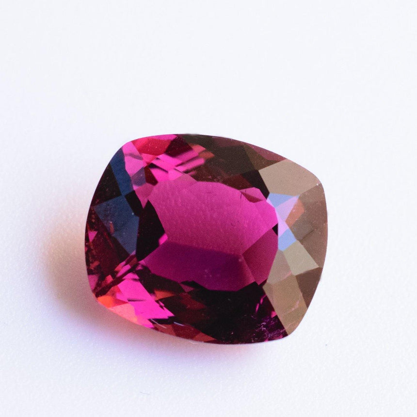 3.23 Carats Intense Purple Red Natural Rubellite Tourmaline Cushion Cut - Modern Gem Jewelry