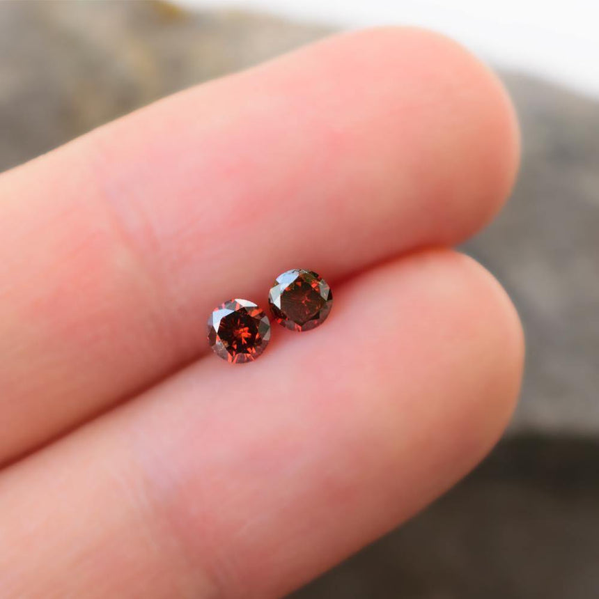 Perfectly Matched 0.3 Carats Natural Orange Red Diamonds For Earrings - Modern Gem Jewelry