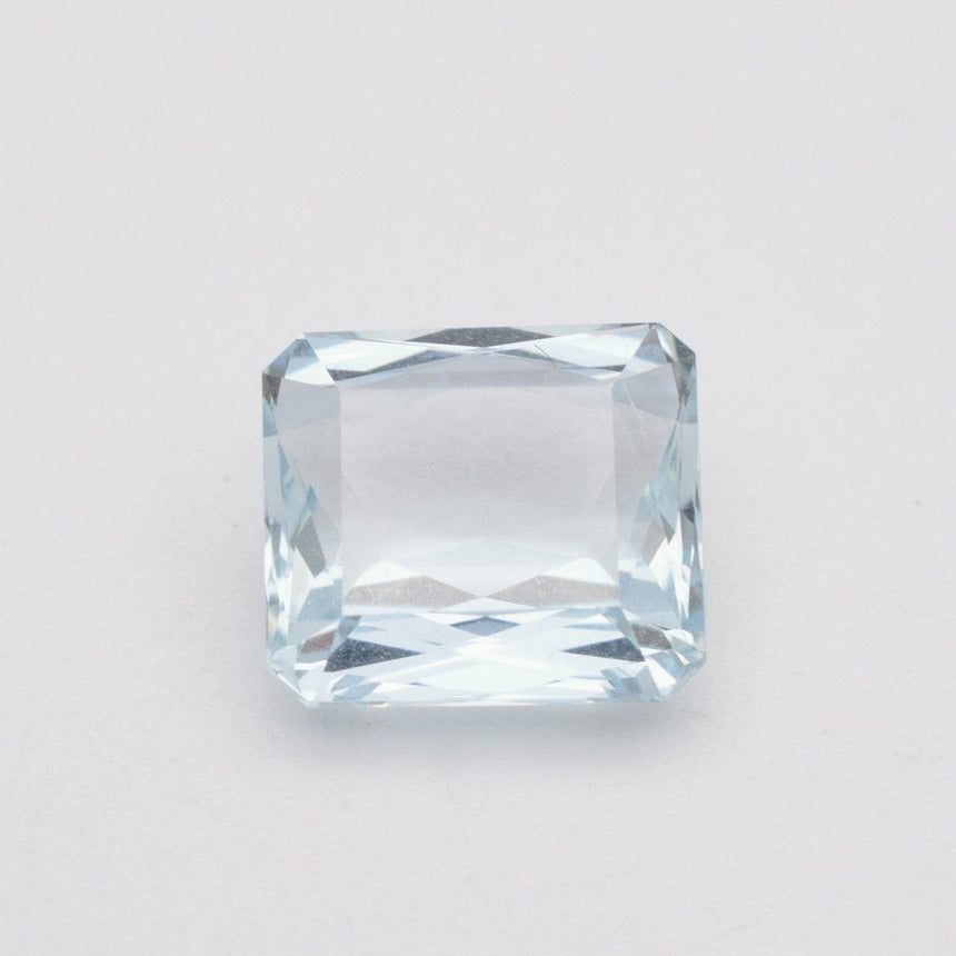 2.21 Carats Natural Aquamarine Emerald Cut Loose Gemstone - Modern Gem Jewelry