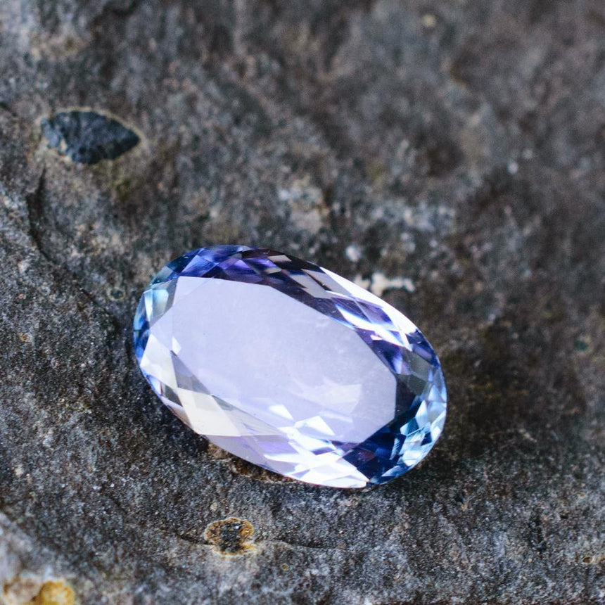1.52 Carats Oval Cut Bluish Violet Genuine Natural Tanzanite Gemstone - Modern Gem Jewelry