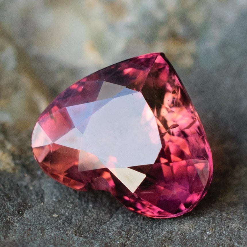 3.38 Carats Natural Rubellite Tourmaline Gemstone Heart Cut | 8.8x 10.2mm - Modern Gem Jewelry