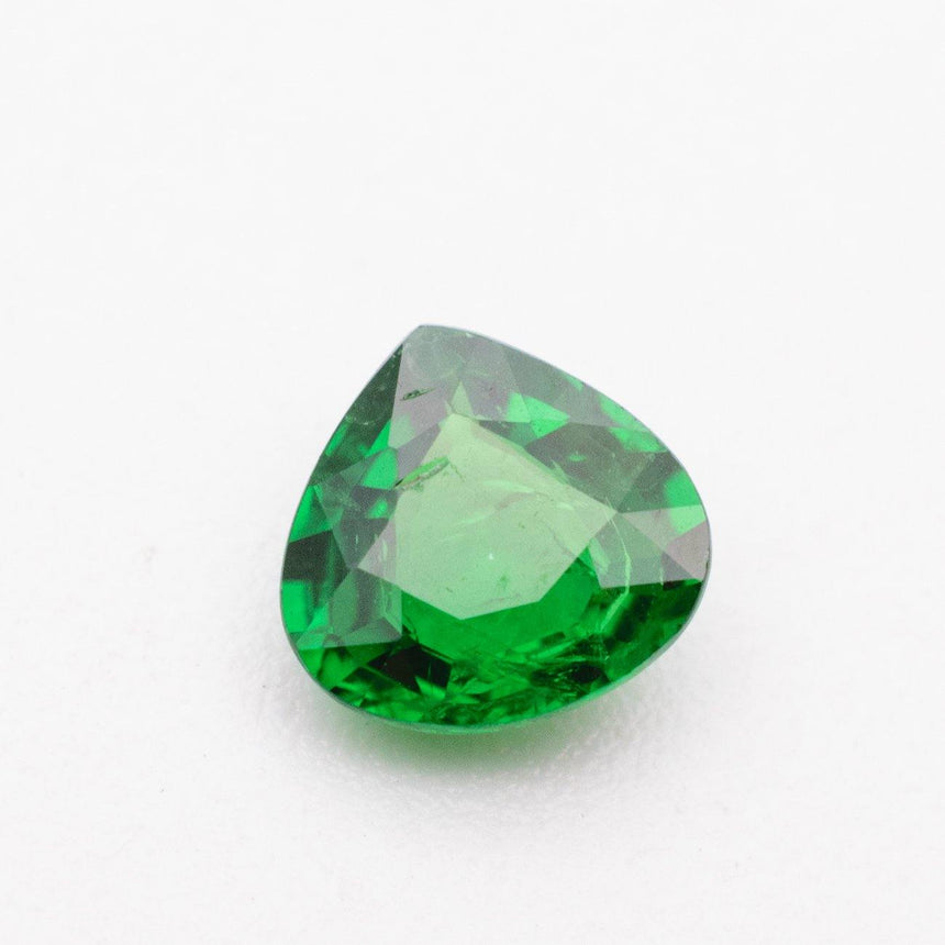 Pear Cut natural tanzania tsavorite garnet- Modern Gem Jewelry