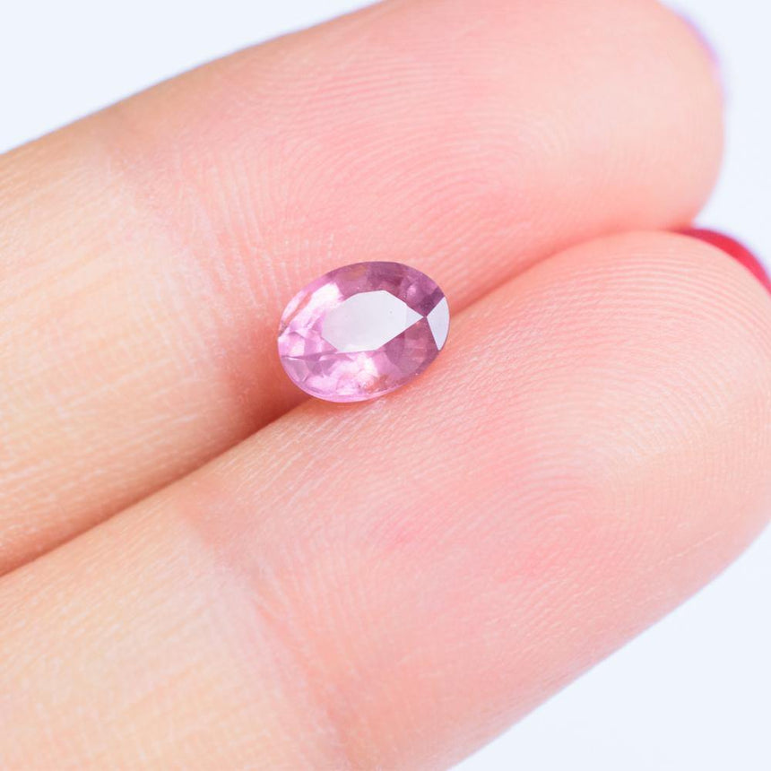 0.88 Carats Beautiful Oval Cut Natural Pink Spinel Gemstone 6.5mm X 5.2mm - Modern Gem Jewelry