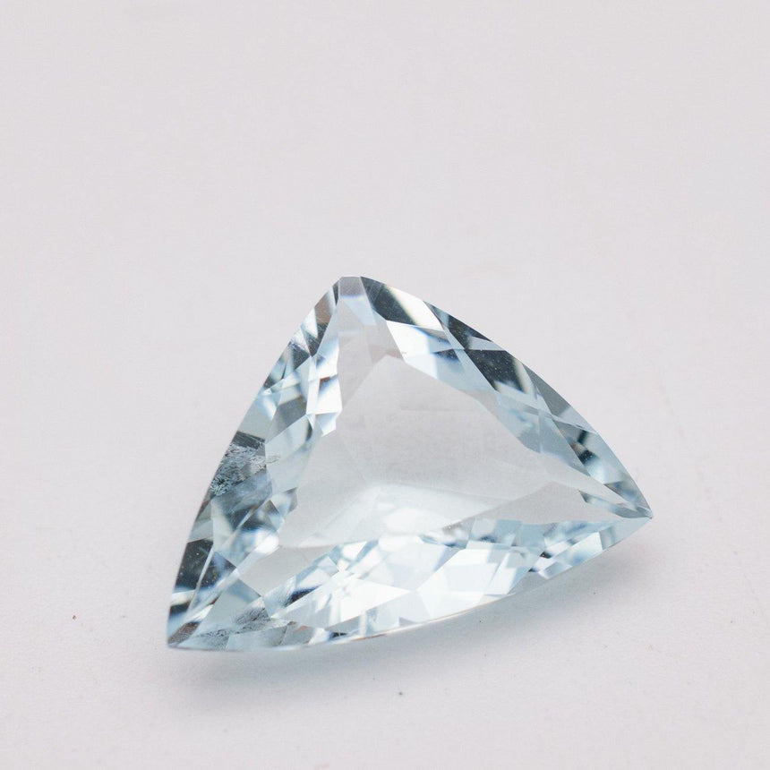 5.05 Carats Brazilian Blue Natural Aquamarine Loose Gemstone Trillion  Cut - Modern Gem Jewelry